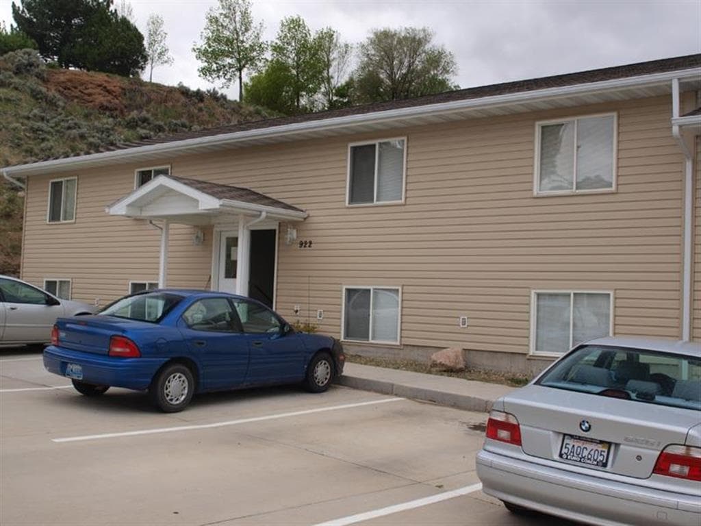 920 Canyon View photo 1