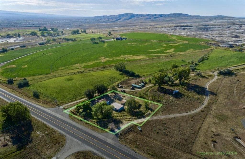 230 Hwy 14 photo 1