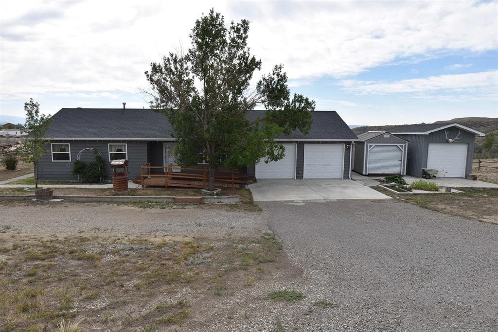 8 Sage Rd photo 1