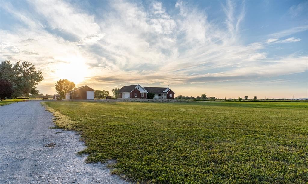 1328 Road 11 photo 1