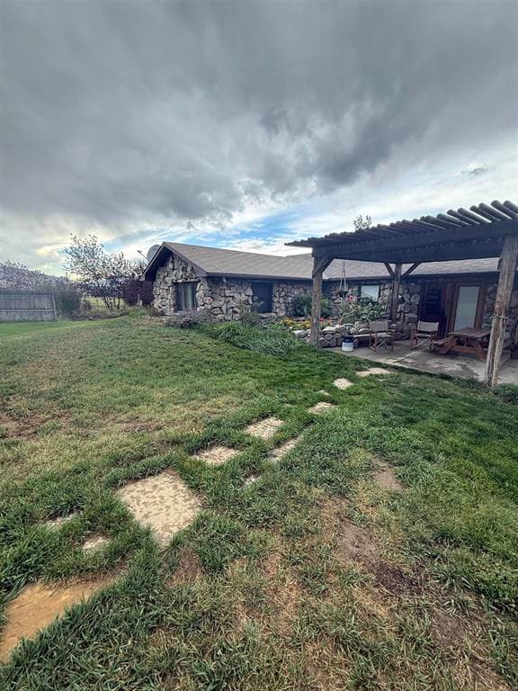 24 Moonlite Dr photo 1