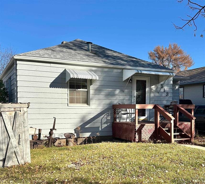 513 Grace Ave photo 1